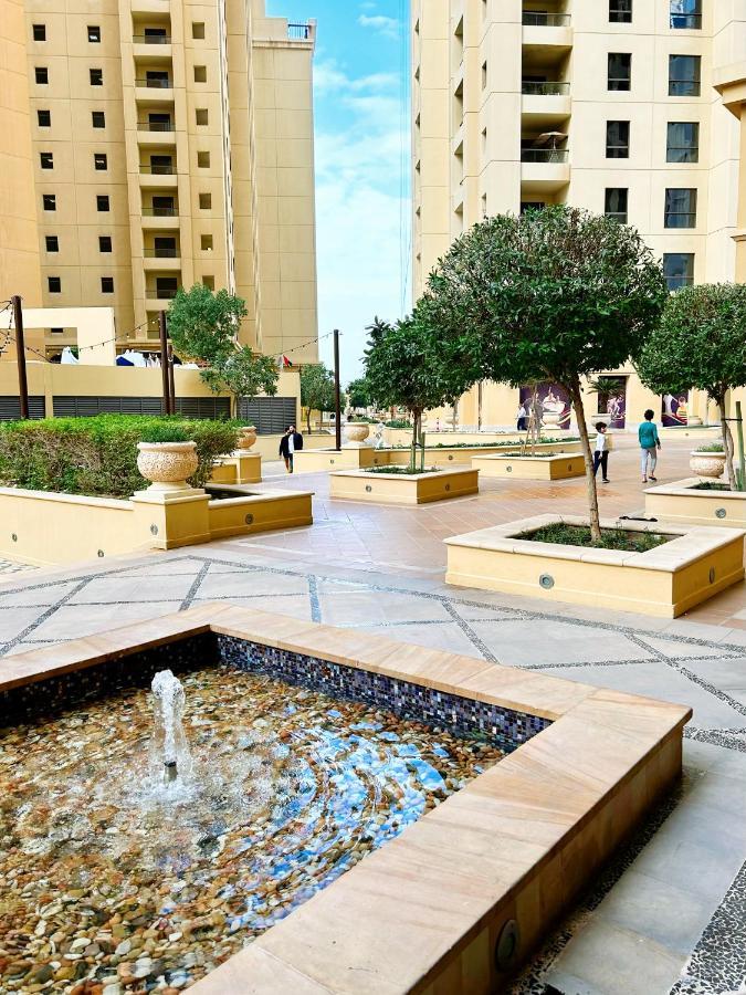 Jewellery Homes In Amwaj 4 With Direct Beach Access 두바이 외부 사진